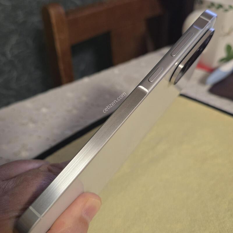 ����������6 128GB