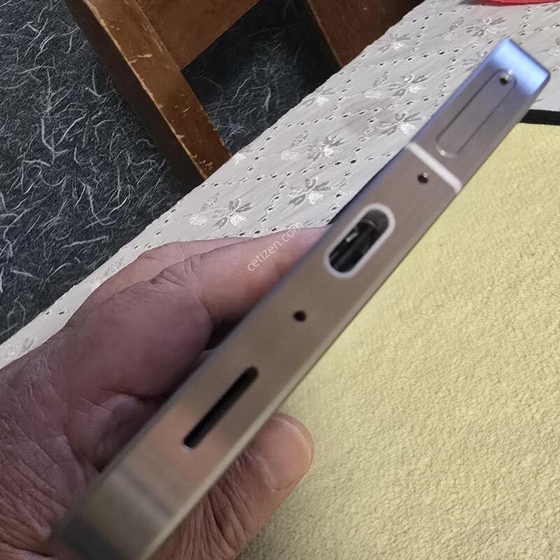 ����������6 128GB
