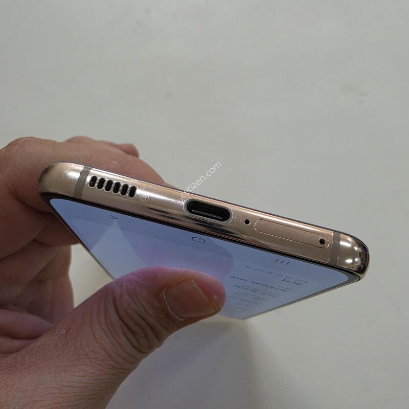 ������ S21���̿÷� ���ܻ� A��