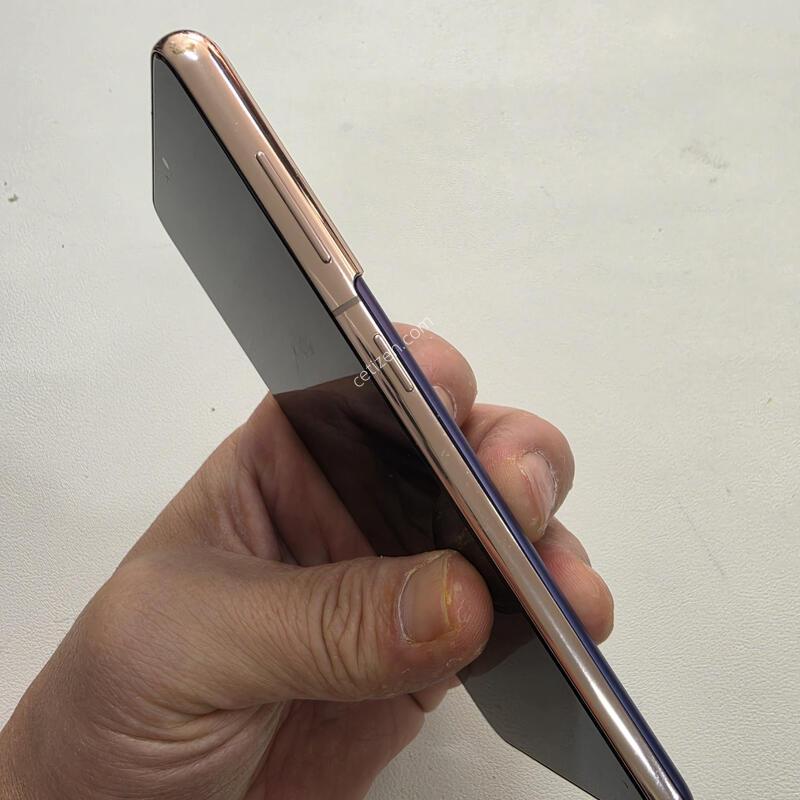 ������ S21���̿÷� ���ܻ� A��