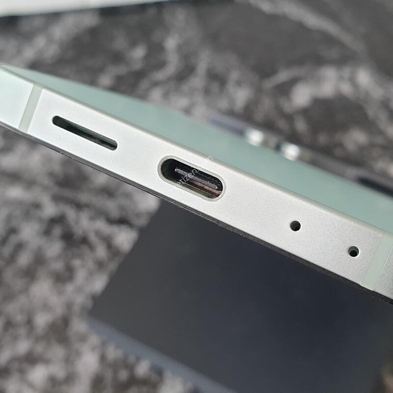 LG ������Z�ø�6 (F741N) ��Ʈ 256�Ⱑ (0065595)