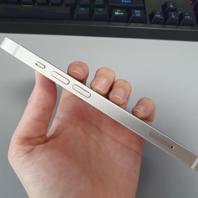 ������13 / 128GB / ȭ��Ʈ / ���͸����� 78%
