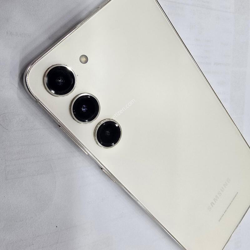 ������S23�÷��� ũ��