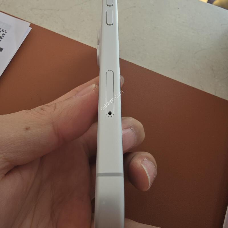 [[�޸�]] ������16.256G / KT / �������� ����� / 24.12 ��� / ȭ��Ʈ / ��ǰ / ���͸� 87%!!
