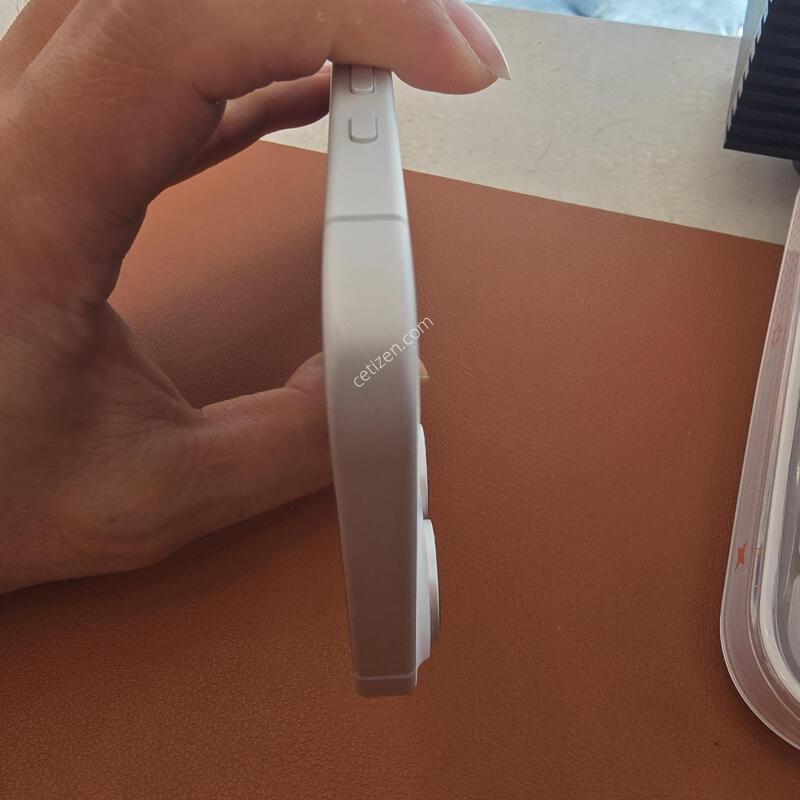 [[�޸�]] ������16.256G / KT / �������� ����� / 24.12 ��� / ȭ��Ʈ / ��ǰ / ���͸� 87%!!