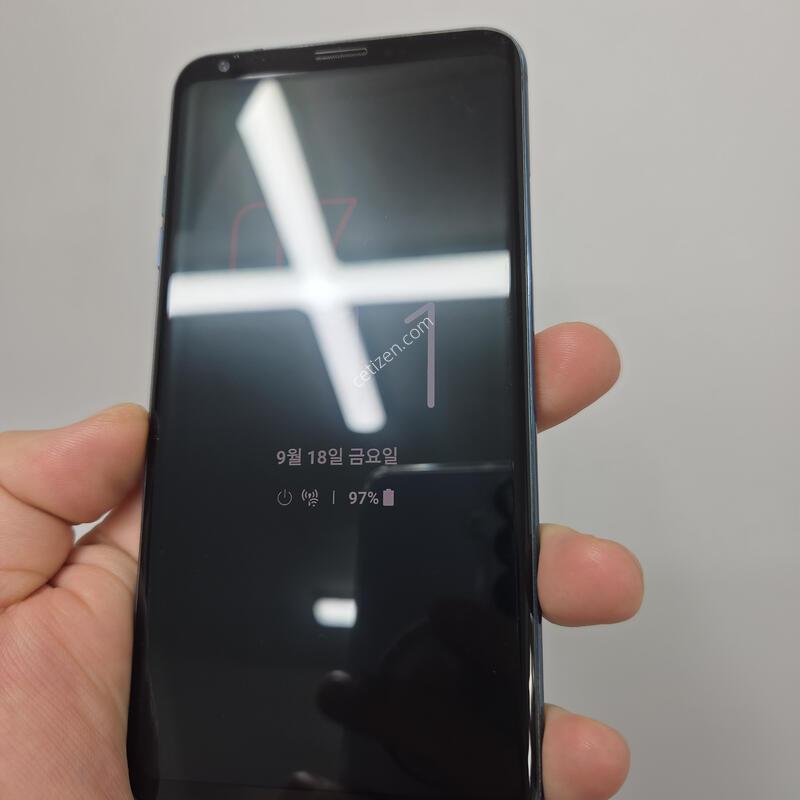 LG V30s 128GB ����