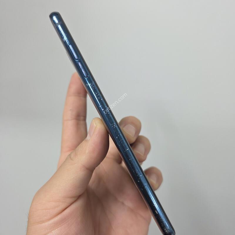 LG V30s 128GB ����