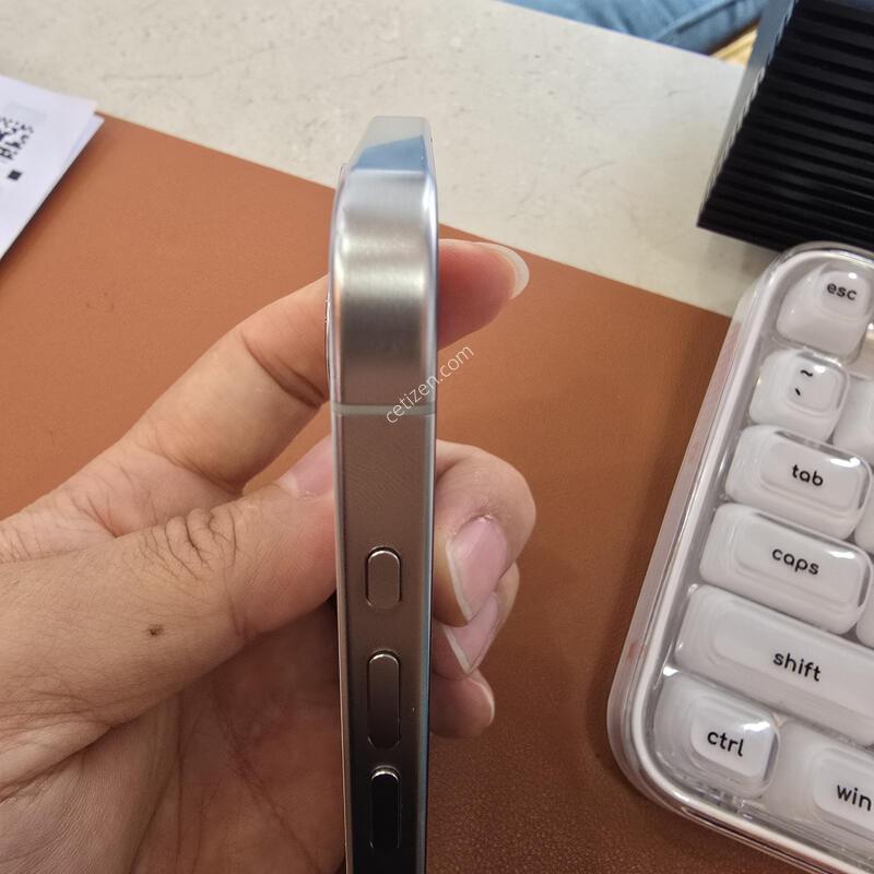 [[�޸�]] ������15Pro.256G / SKT / �������� ����� / 24.06 ��� / ȭ��Ʈ / ��ǰ / ���͸� 85%!!