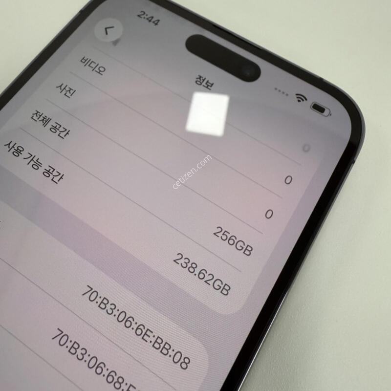 ������14���θƽ� ������ 256GB �Ǹ��մϴ�.