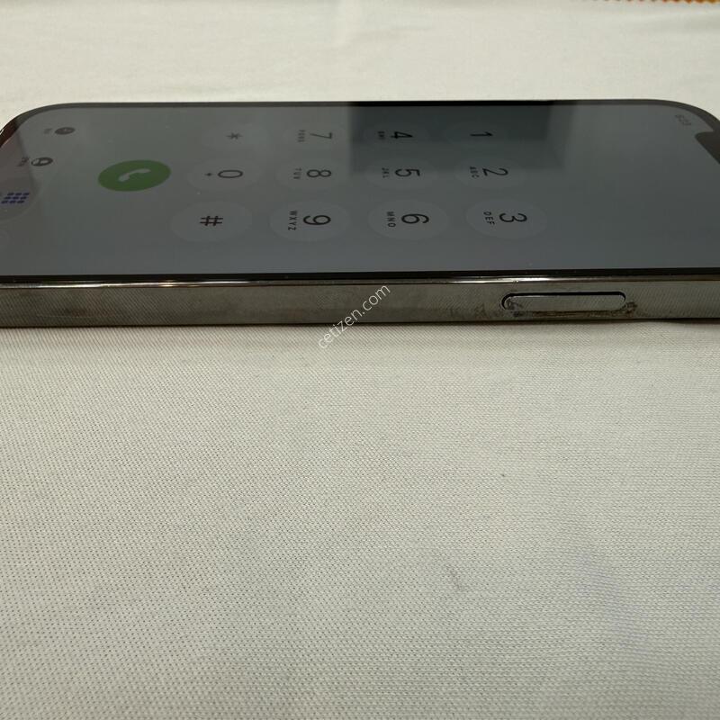 ������ 12Pro 256G �׶������� �Ǹ� �մϴ�.