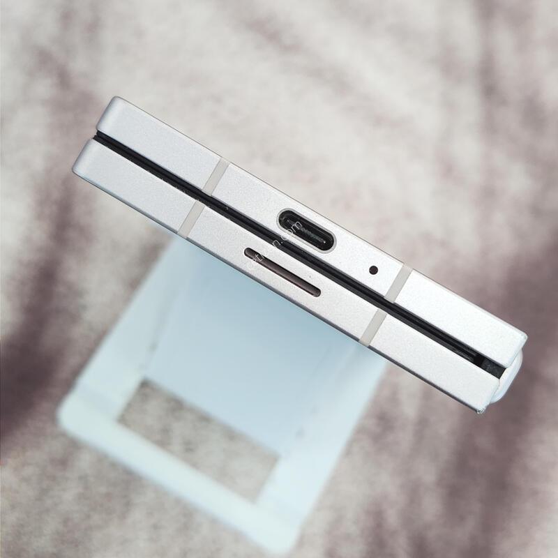 ������Z����6 256G ���ܻ� ��ũ 63675