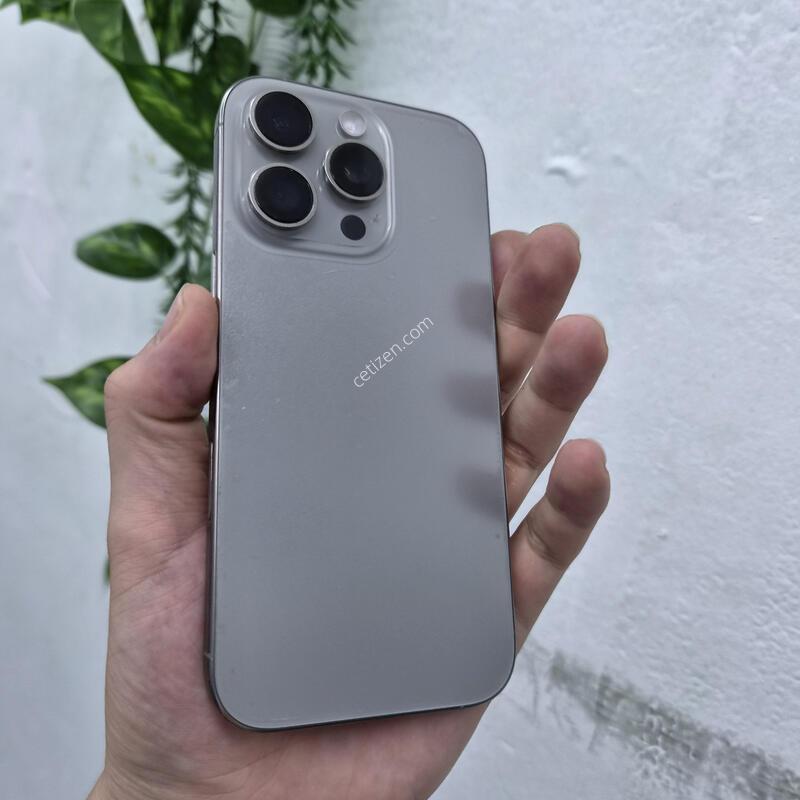 ������16���� 256GB ���߷� ƼŸ��