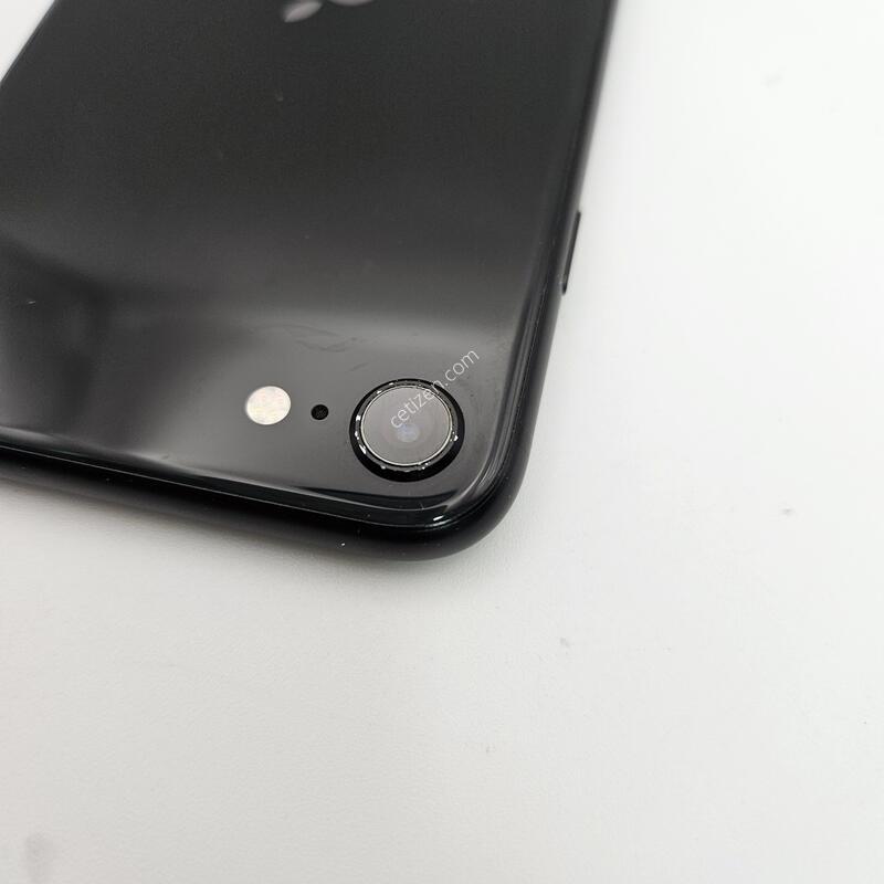 ������SE 2����/ƯS��/���͸�����79%/64GB