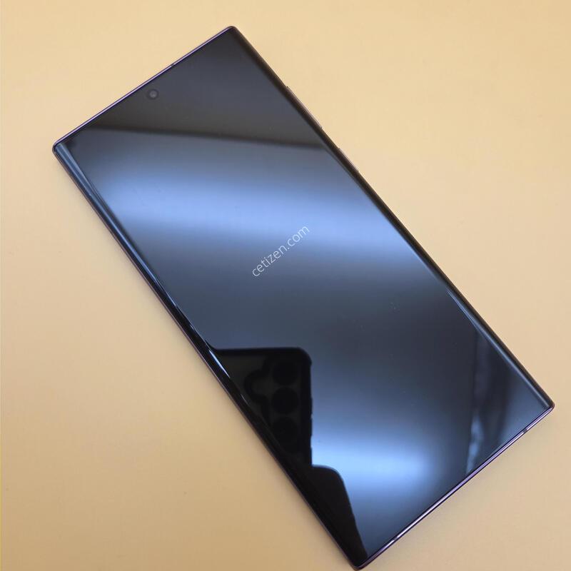 [���۱�]������S22��Ʈ�� �ֻ������� ���ǵ� ����� �߰���