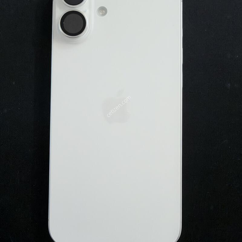 ������ 16 Plus 128GB ȭ��Ʈ �Ǹ��մϴ�.