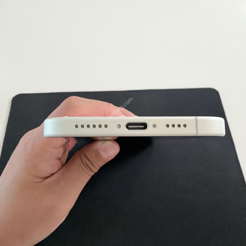 ������ 16 Plus 128GB ȭ��Ʈ �Ǹ��մϴ�.