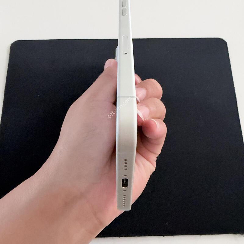 ������ 16 Plus 128GB ȭ��Ʈ �Ǹ��մϴ�.