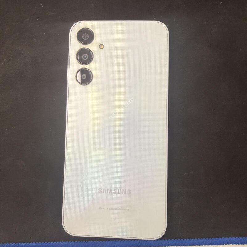 ������ A25 128GB