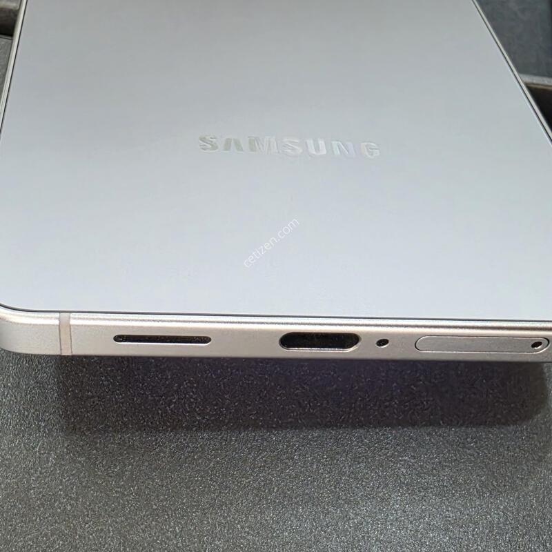 S25���� 512g