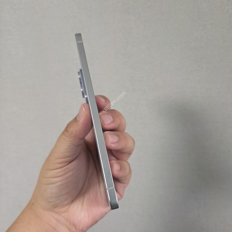 ������ S25���� ���̽�����  256�Ⱑ SS�� �Ⱦƿ�~