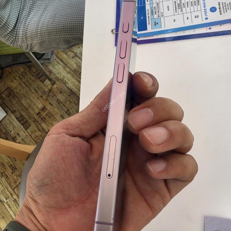 ������ 17A�� �ø��ϴ�