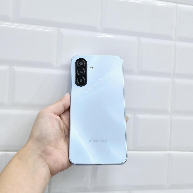 ������A17 ���� 128GB