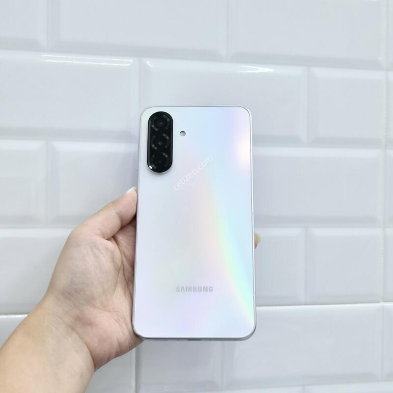 ������A36 ȭ��Ʈ 128GB