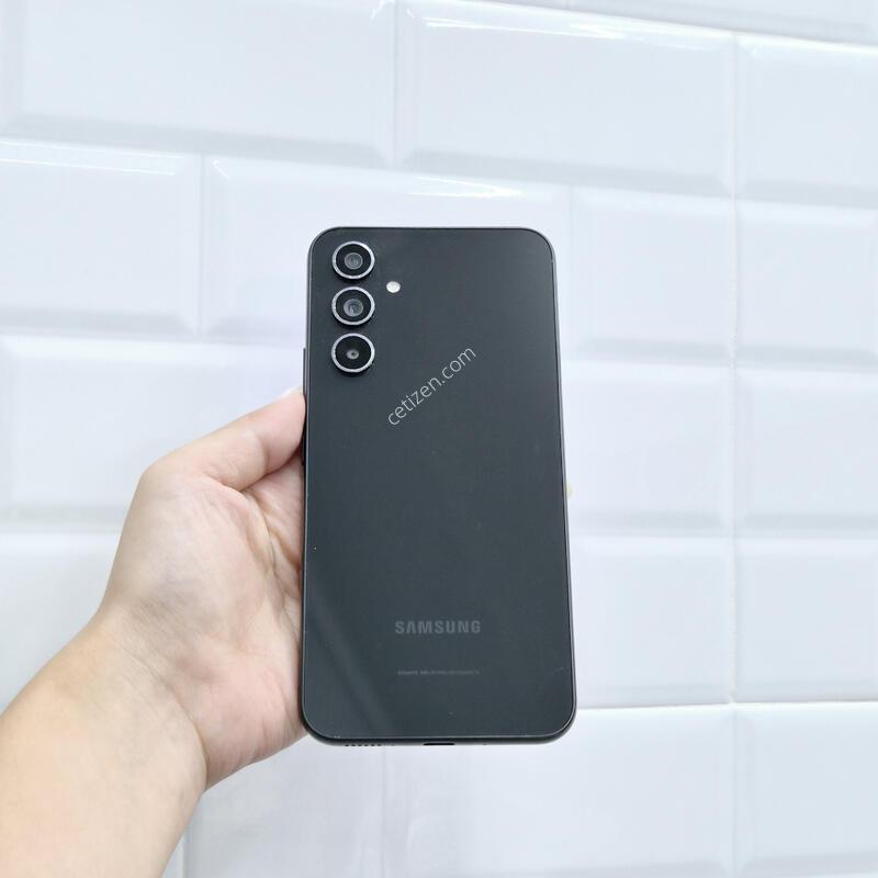 ����������4 ���� 128GB