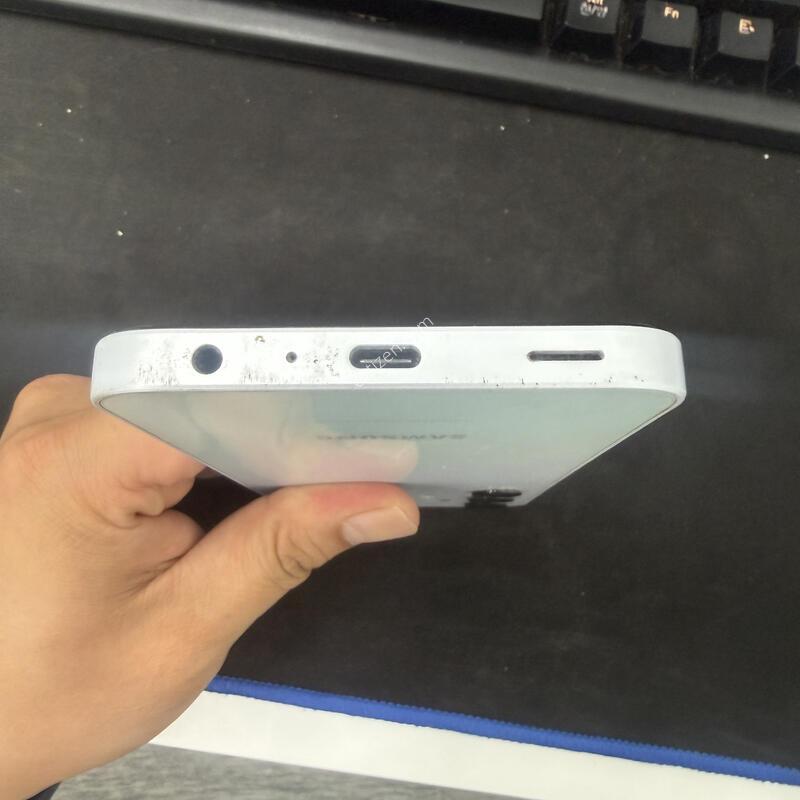 ������ A25 ���� 128GB