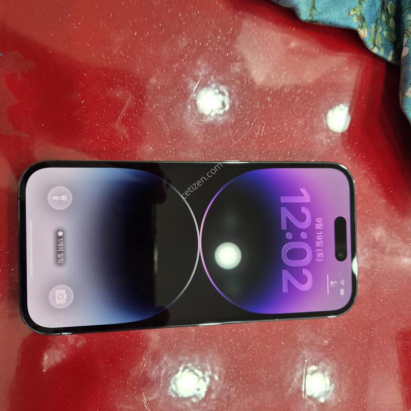 14����.256G.������.���͸�79%.�����ֻ�.�޴�������