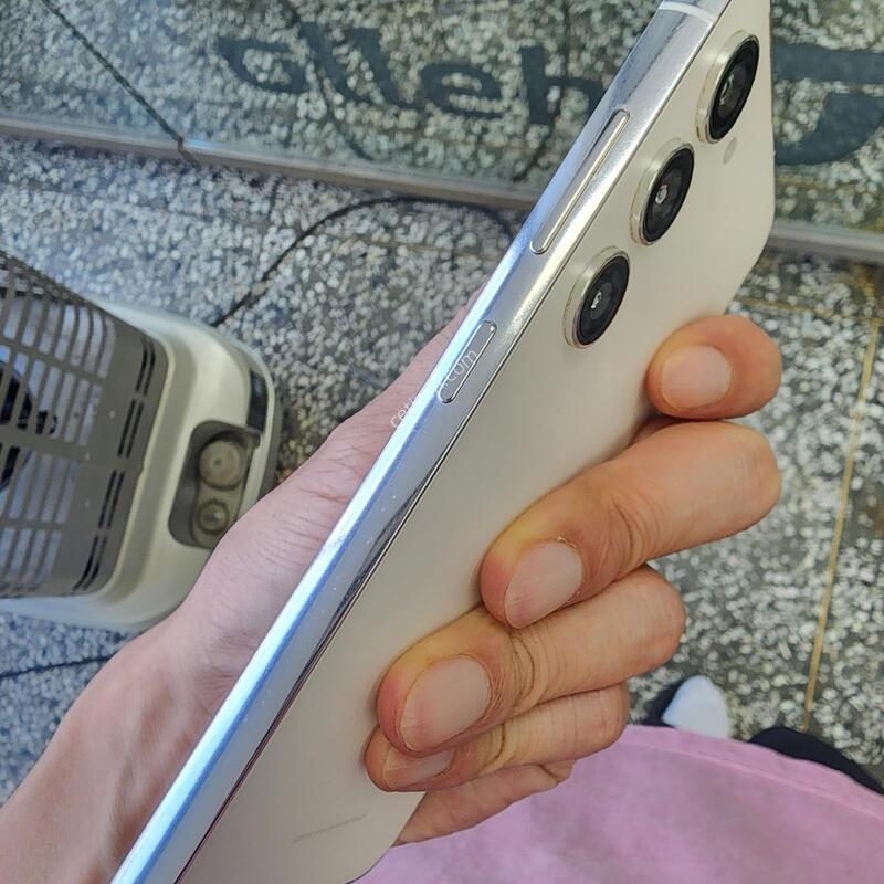 ������S23 ũ�� �������� ������AA��(�ܻ�.���ξ��� �����^^!)������^^
