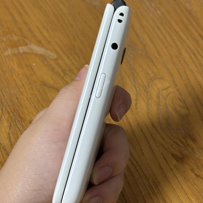 M120 ��Ÿ������ ȭ��Ʈ 32GB
