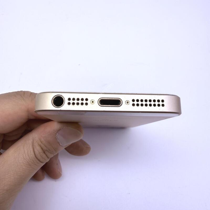 ������se1 ��� 64GB 84% �Ǹ�
