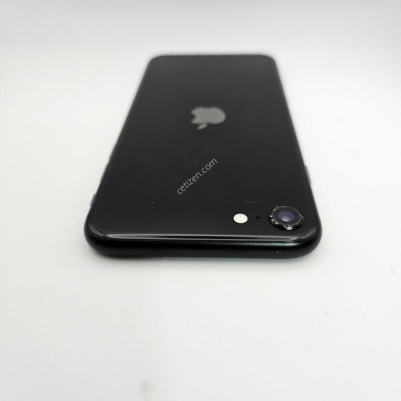 ������SE 2����/ƯS��/���͸�����79%/64GB