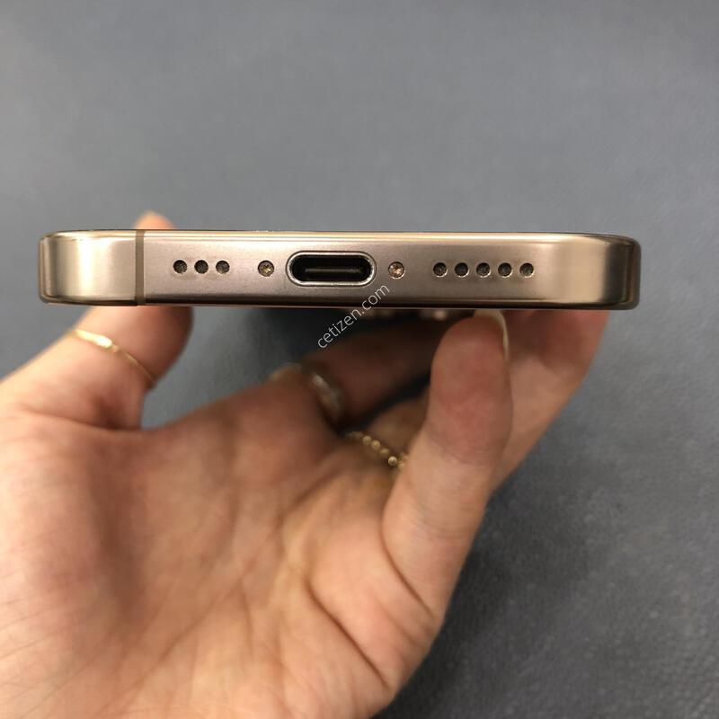 ������16���� ����Ʈ 256G,����� ���ƿ�,���͸�����83%,����������