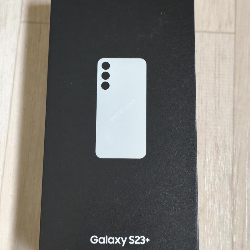 ������S23�÷��� 512GB �ڱ��� ũ�� �̰���