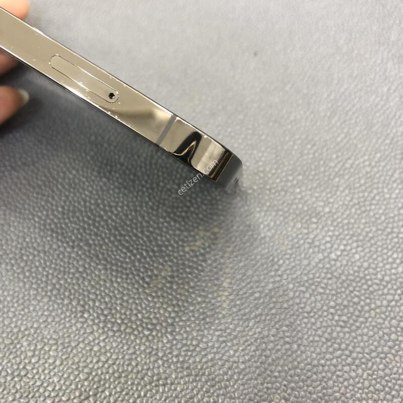 ������12���� �׷�����Ʈ,����� �ֻ�,���͸����� 84%