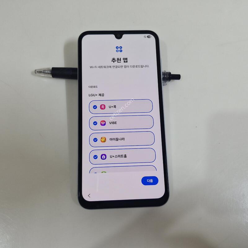 �������� ���ܻ� ����3ȭ��Ʈ128GB