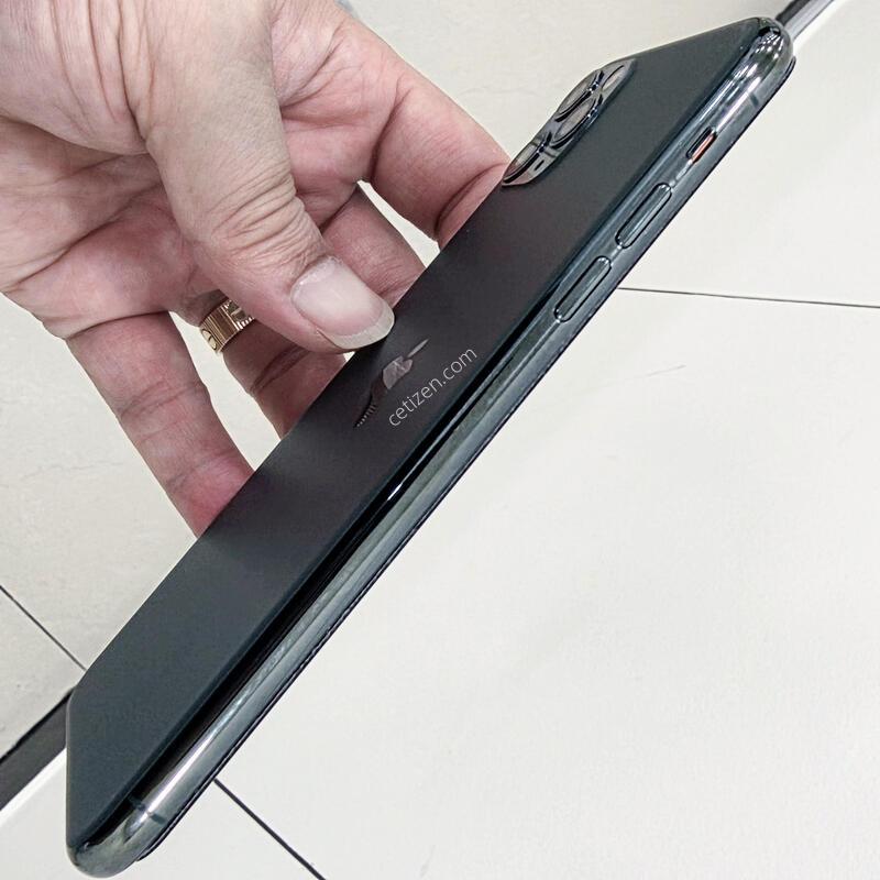 ������ 11 ���θƽ� 512GB ���׸� ����� ������� �Ǹ�