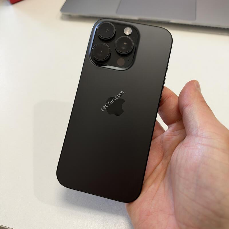 ������ 16���� 128gb ���� �˴ϴ�