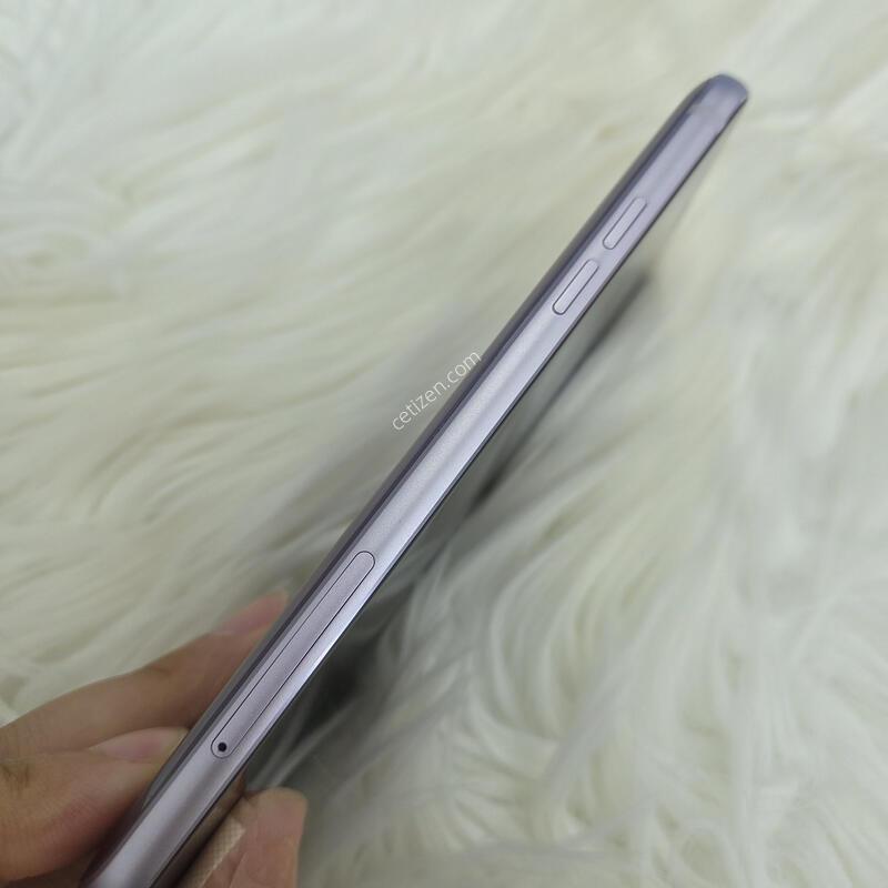 LG Q7 683