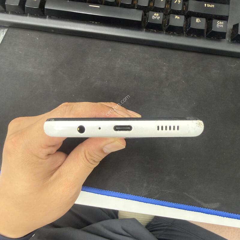 ������ ���̵�6 ȭ��Ʈ 128GB