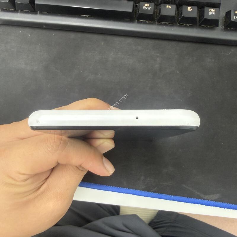 ������ ���̵�6 ȭ��Ʈ 128GB