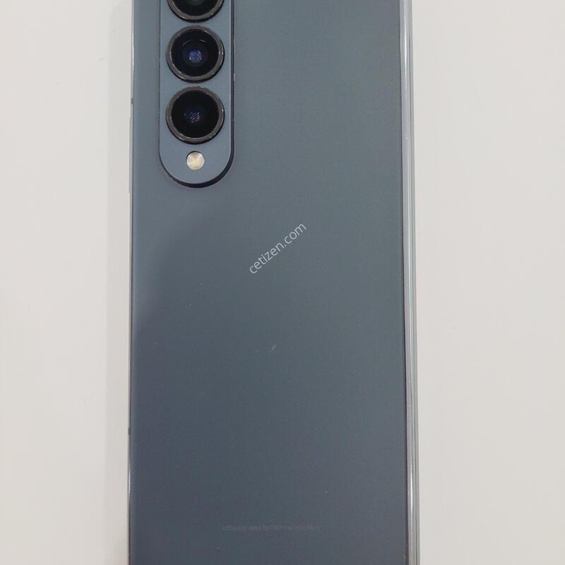 ������Z����4