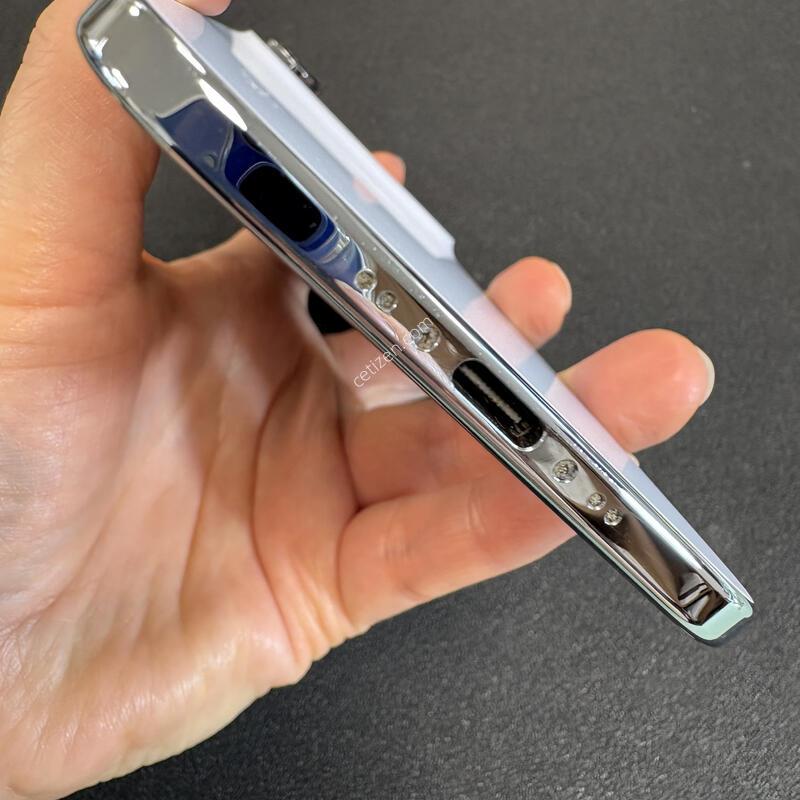 ������ ����  256G(����)���͸�����93%  �Ǹ��մϴ�.