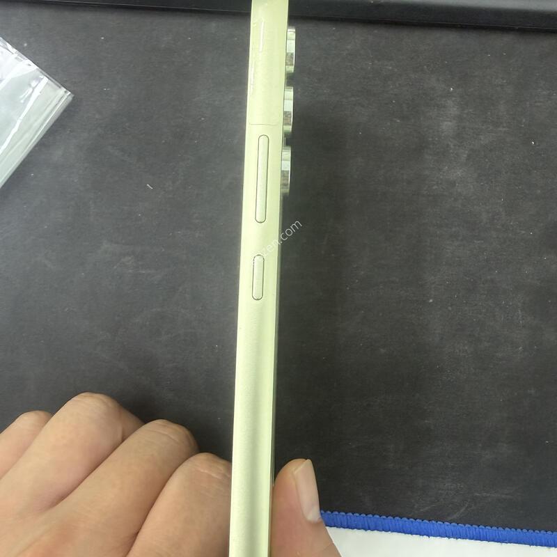 ������ ����4 �׸� 128GB