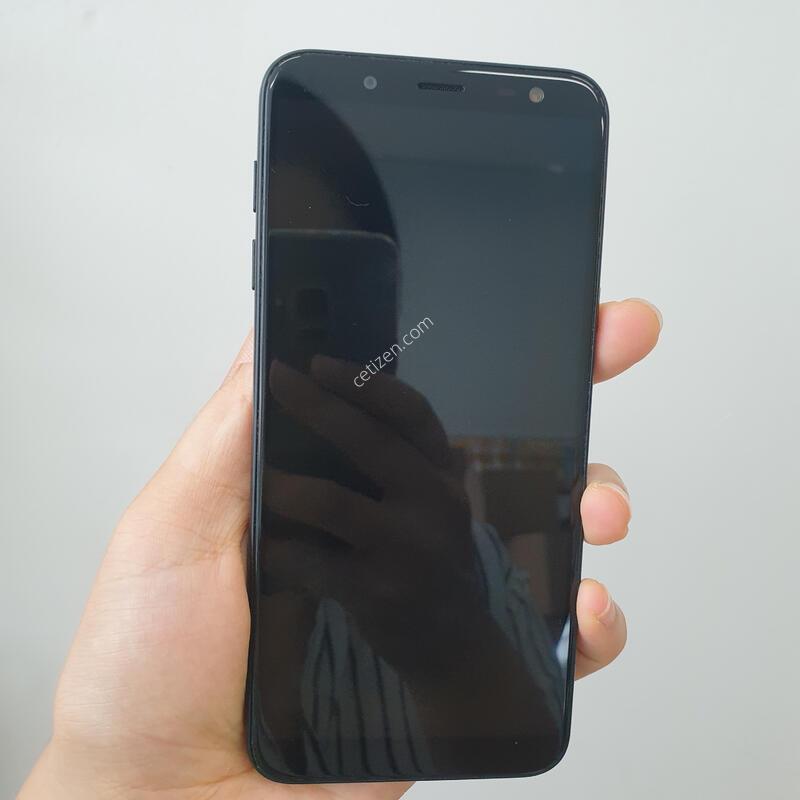 ������ J6 813