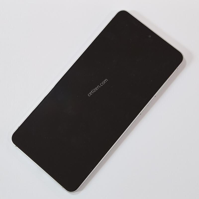 ������ S25 ���� 512GB ���̽����� 79850