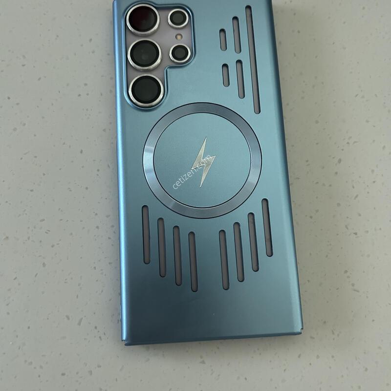 ������ S23 Ultra 256GB �󺥴�