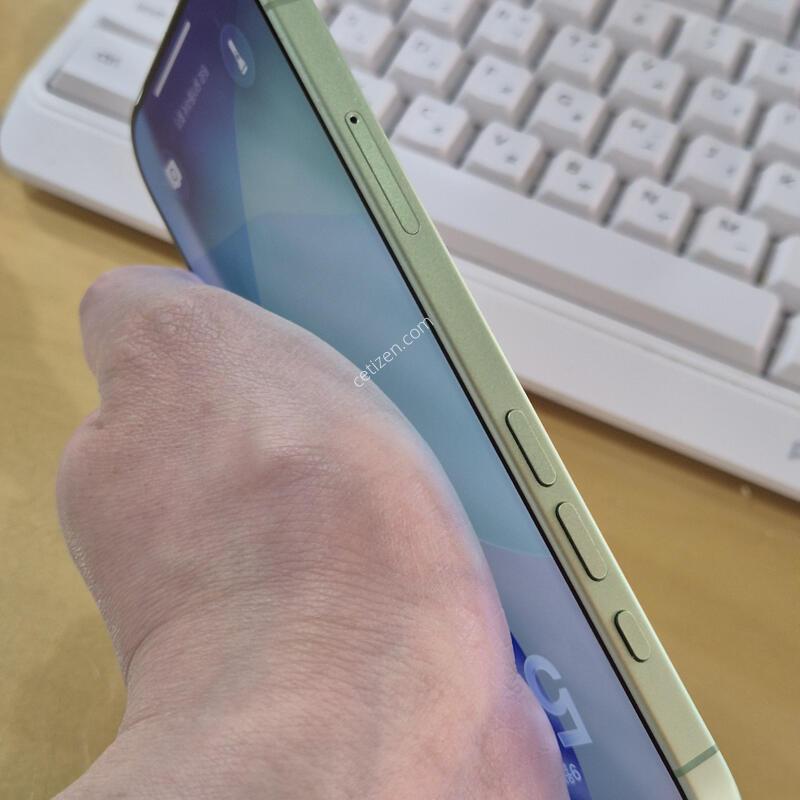 ������17  256������ ��ǰ, ���͸� 97����